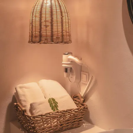 Flamingo Luxury-pet Friendly *